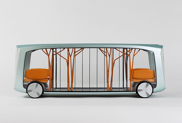 Green technologies, comfortable interiors, a lighter chassis – there was no lack of original ideas and visions at the joint customer innovation workshop. (photo)
