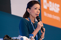 Saori Dubourg, Vorstandsmitglied der BASF SE (Foto)