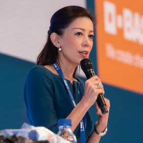 Saori Dubourg, Member of the Board of Executive Directors of BASF SE (Photo)